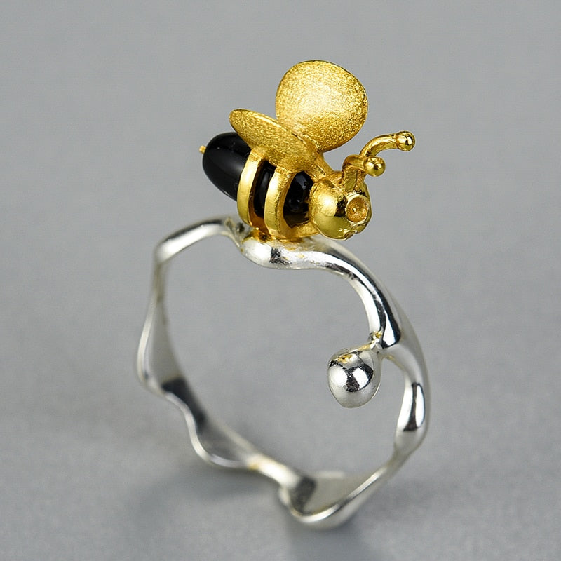 Bee and Dripping Honey Ring in S925