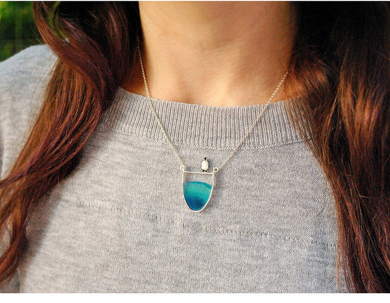 Penguin and Natural Agate Sea Necklace S925
